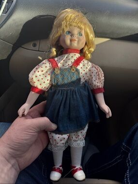 Vintage 15” Heritage Mint Porcelain Classic Girl Doll in Red and Blue Outfit